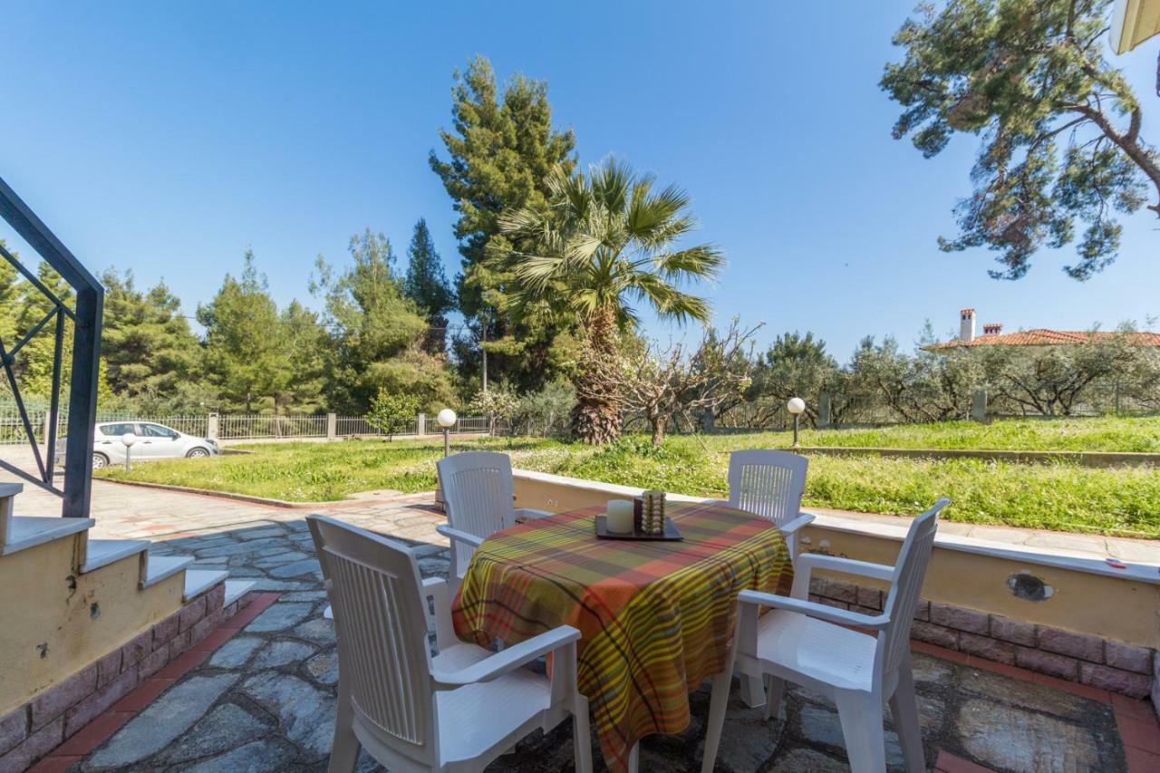 Kyrana Apartments Paliouri Exterior photo